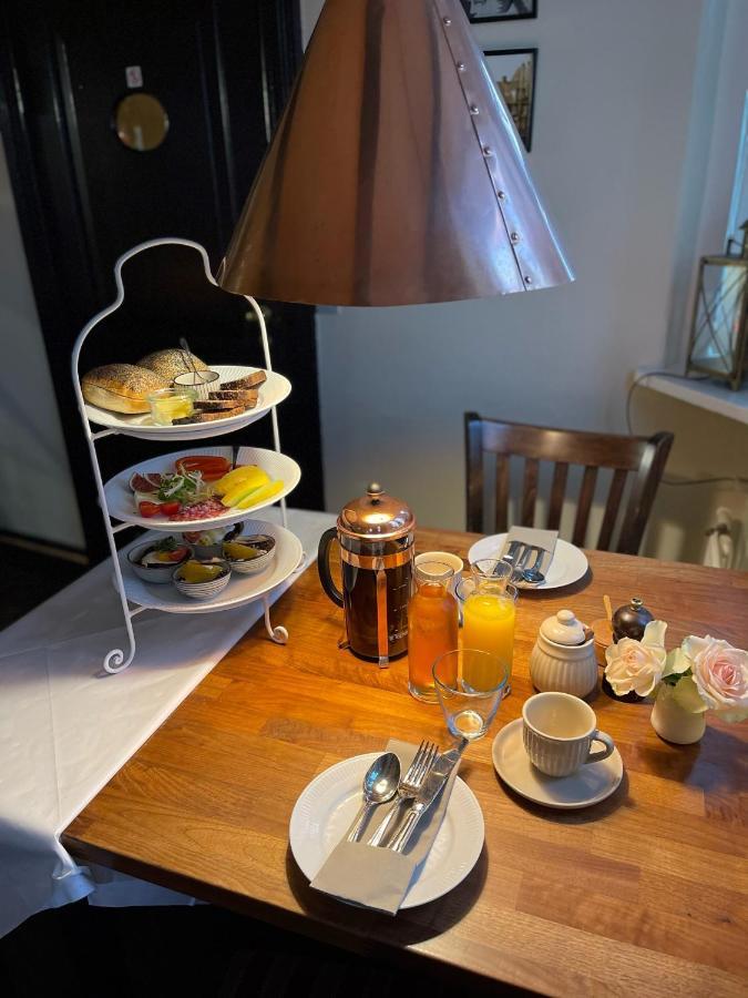 Restaurant Saelhunden Bed & Breakfast รีเบอ ภายนอก รูปภาพ